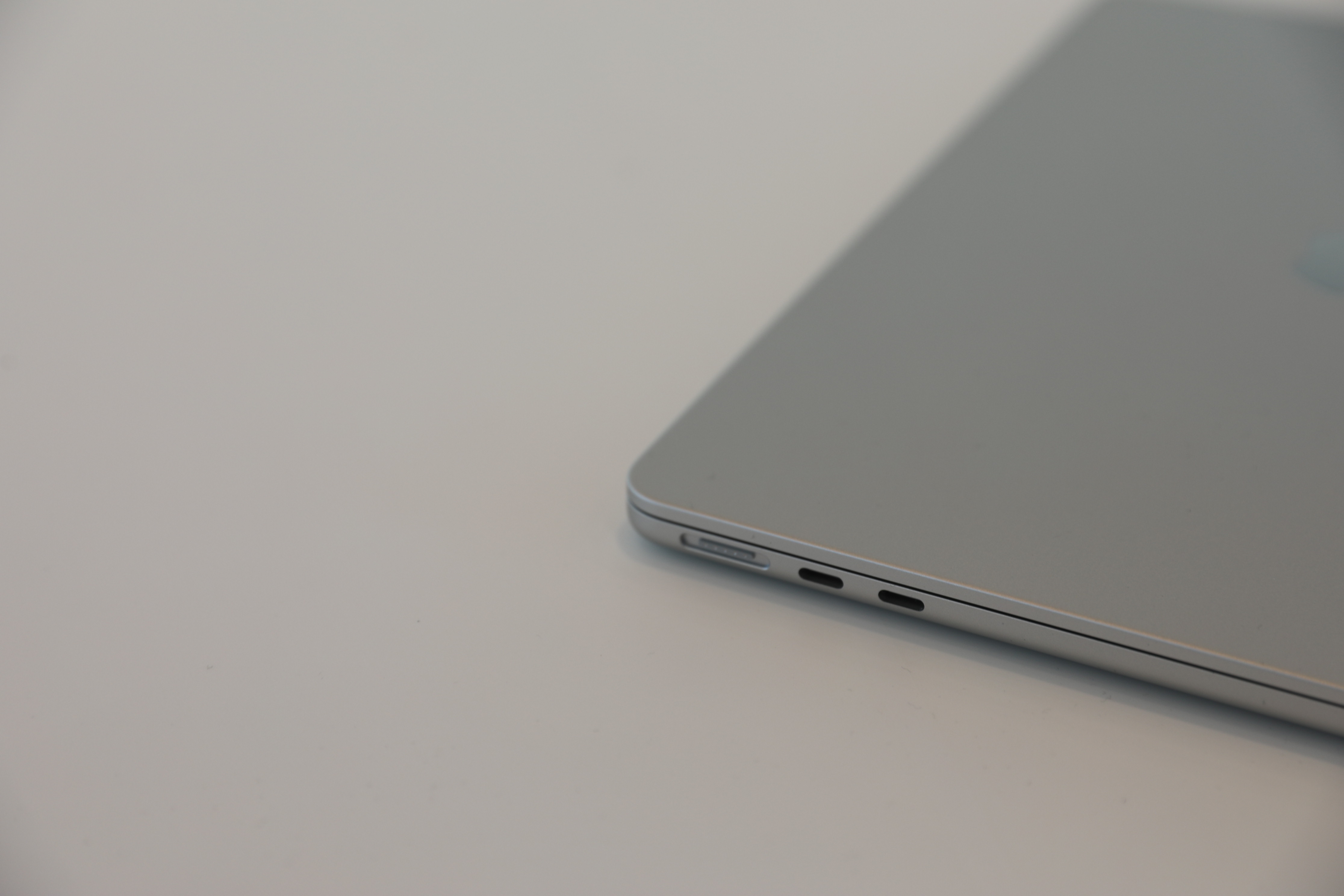 CMC 1342 - Apple Macbook Air M2 (2022) price in Nigeria and full specs