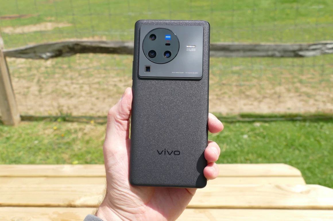 vivo pro 1160x773 - Is The New Vivo Phone Worth More Than A Samsung Galaxy S22 Ultra?
