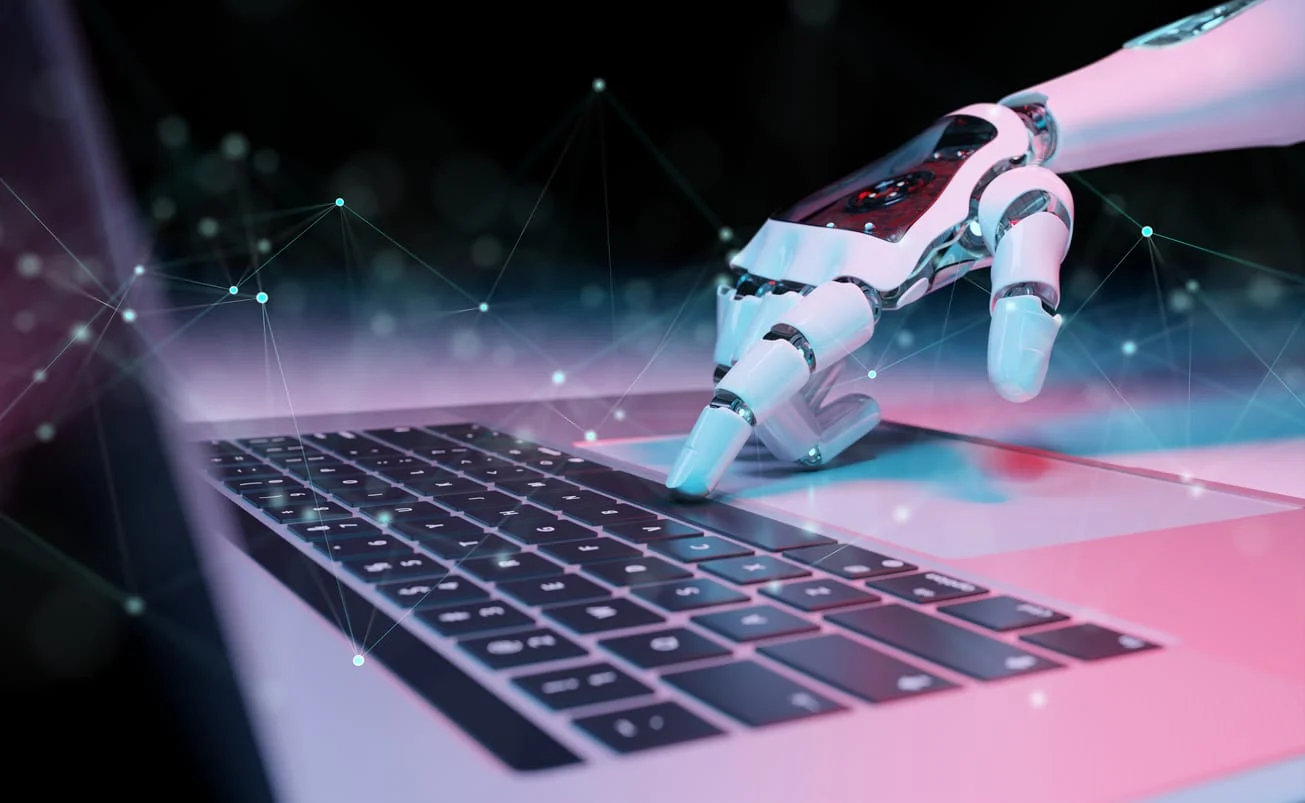 iStock 1418475387 - Experts claim AI could replace humans in four major industries