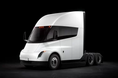 2023 Tesla Semi 40 380x250 - Tesla finally delivers first electric Semi truck after years of delay