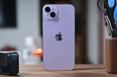 50639 100007 iPhone 14 Plus On End Closer xl 380x250 - Apple is struggling to sell the iPhone 14 and 14 Plus