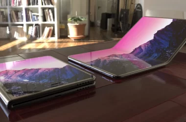 bgr com samsung foldable oled galaxy phone 380x250 - Samsung may launch its foldable screen laptop next year