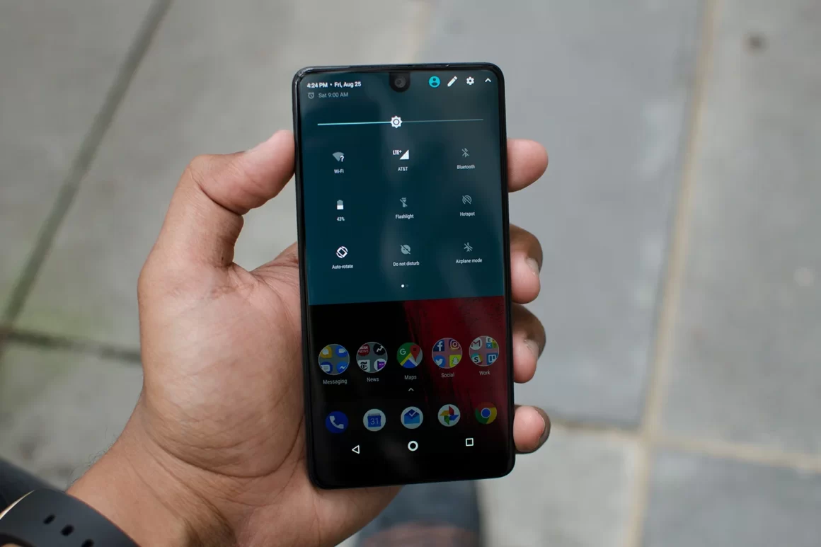 www digitaltrends com essential phone shortcuts 1160x773 - Check out the four features Apple iPhone 15 stole from Android